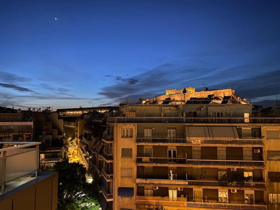 Lovely Apt W/Heated Jacuzzi &Full Acropolis View Atenas Exterior foto